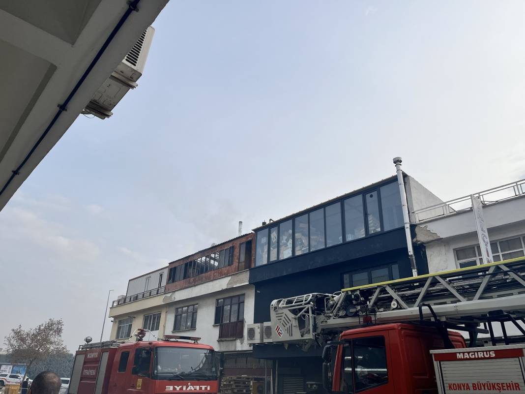 Karatay'daki imalahathanede yangın çıktı! 1